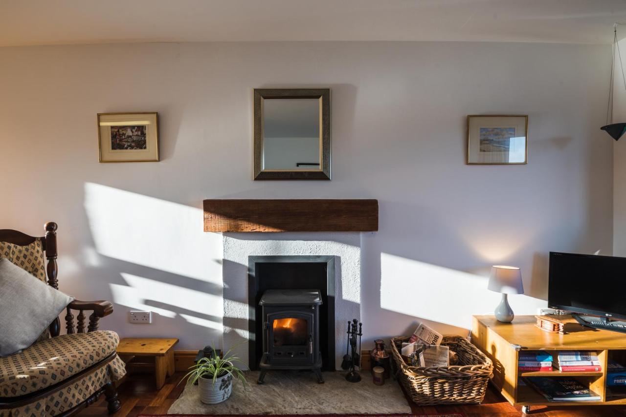 Beautiful Sea Views And Fireplace In Данфанахі Екстер'єр фото